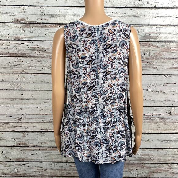 Susina Nordstrom Gray Floral Lace Trim Keyhole Peasant Tank Top Shirt Large - Picture 2 of 9